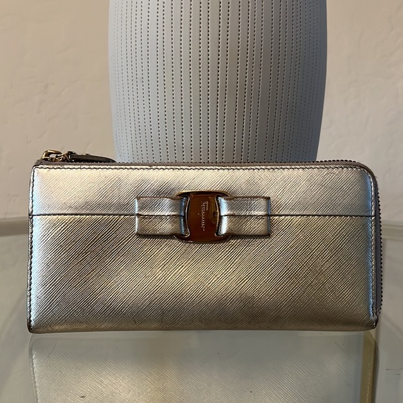 Salvatore Ferragamo Handbags - Salvatore Ferragamo Metallic Saffiano Vara Zip Continental Wallet
